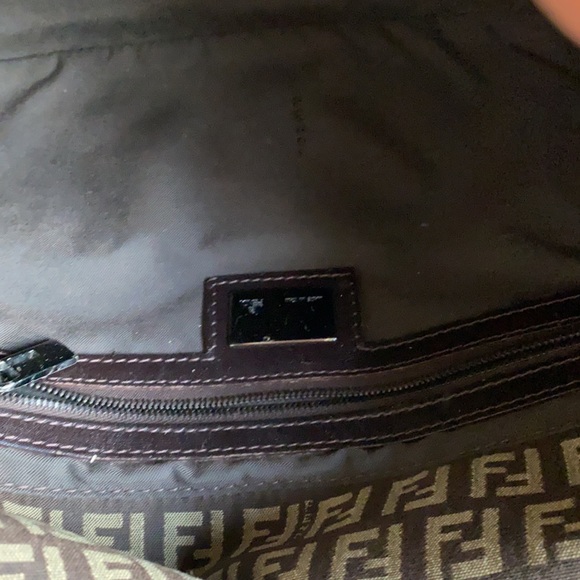 *SOLD* Fendi Zucca Mama Baquette - Picture 3 of 5